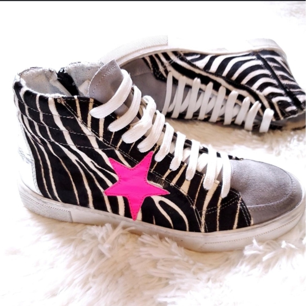 Zebra Print Pink Star Distressed High Top Sneakers Y2K Size: 7 Steve Madden